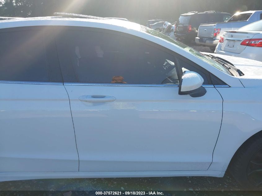 2019 FORD FUSION SE - 3FA6P0HD6KR160616