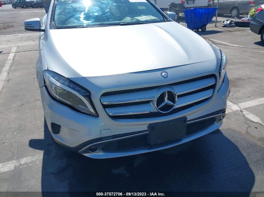 2015 MERCEDES-BENZ GLA-CLASS GLA 250 WDCTG4GB8FJ096299