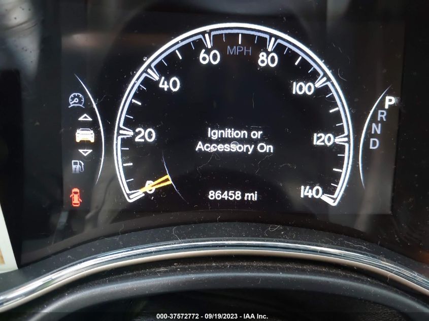 2017 JEEP GRAND CHEROKEE OVERLAND - 1C4RJECG2HC965110