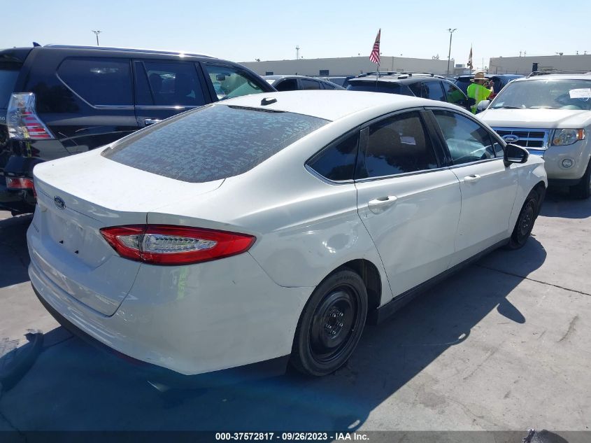 2013 FORD FUSION S - 3FA6P0G79DR344365