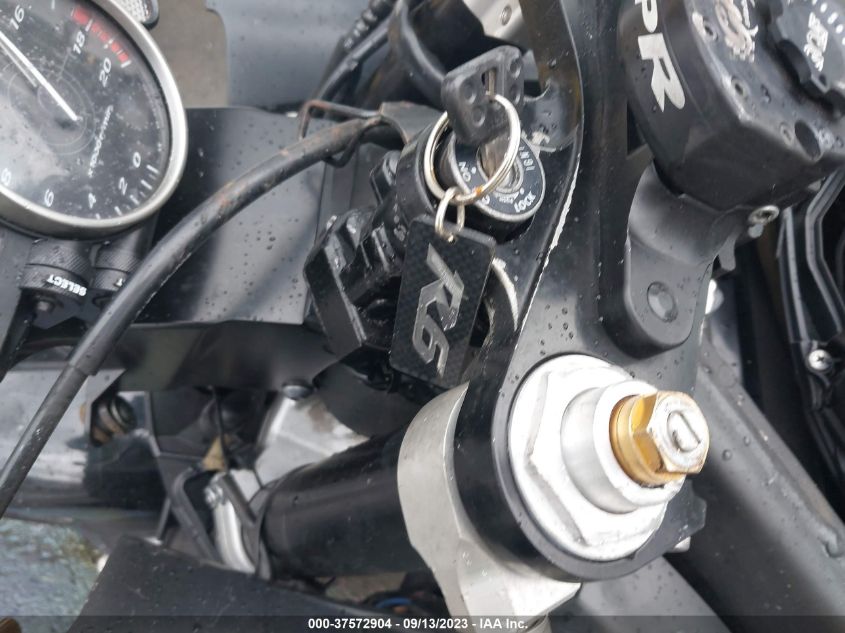 2006 YAMAHA YZFR6 L JYARJ12E56A002408