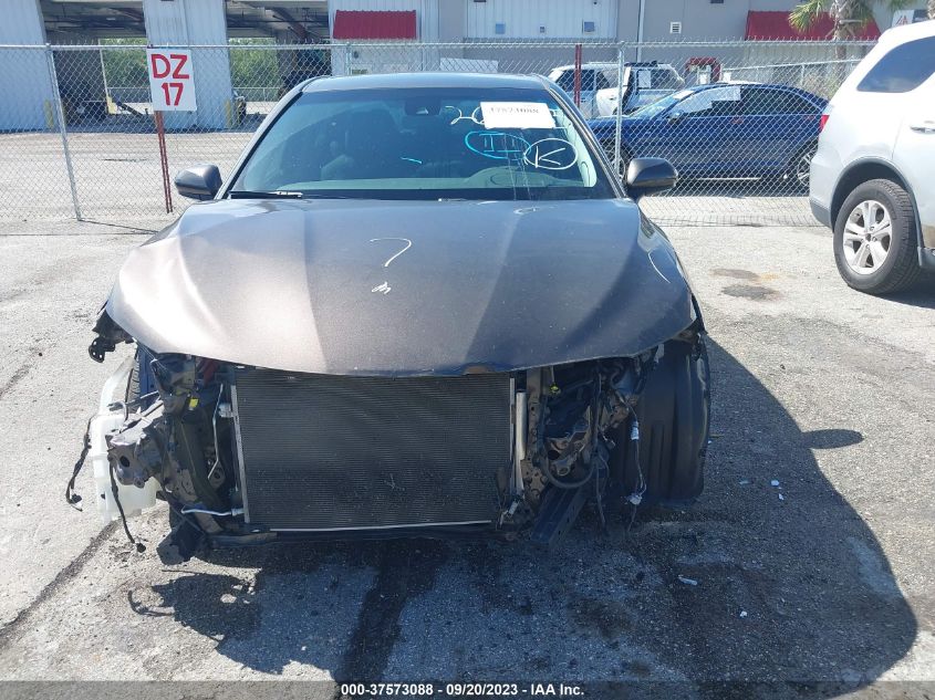 2018 TOYOTA CAMRY L/LE/XLE/SE/XSE - 4T1B11HK7JU102578