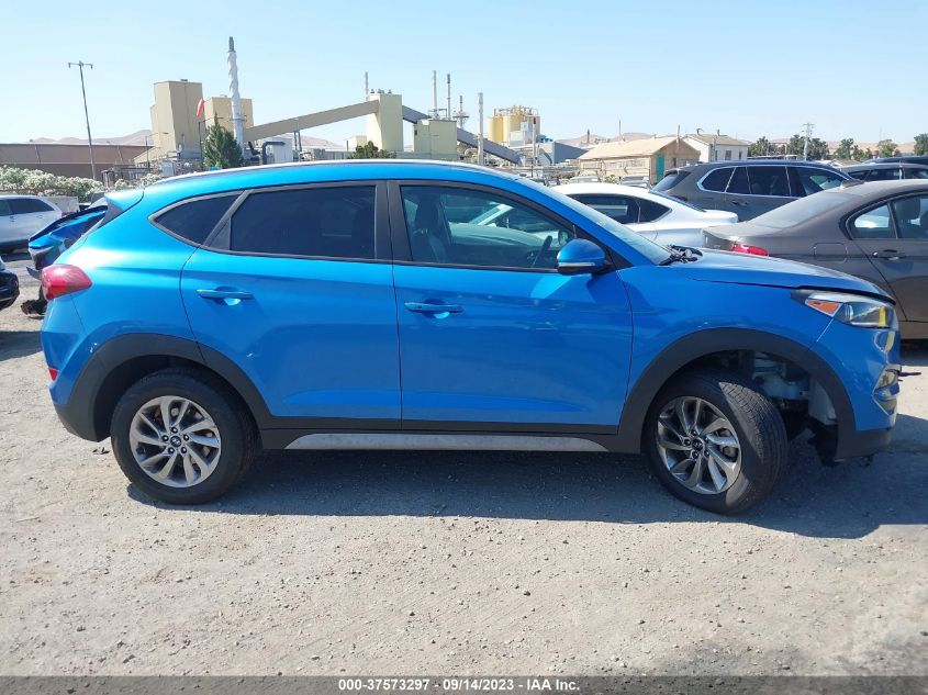 2017 HYUNDAI TUCSON SE PLUS - KM8J33A45HU491907