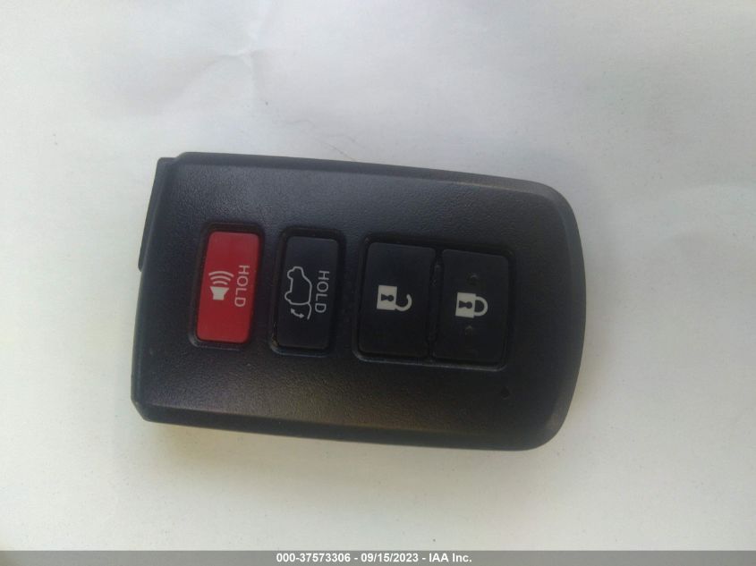 2016 TOYOTA RAV4 HYBRID XLE JTMRJREV6GD010614