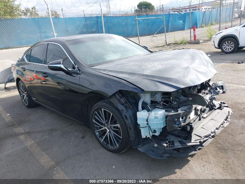 58ADA1C12NU016245 LEXUS ES ES 300H 2022