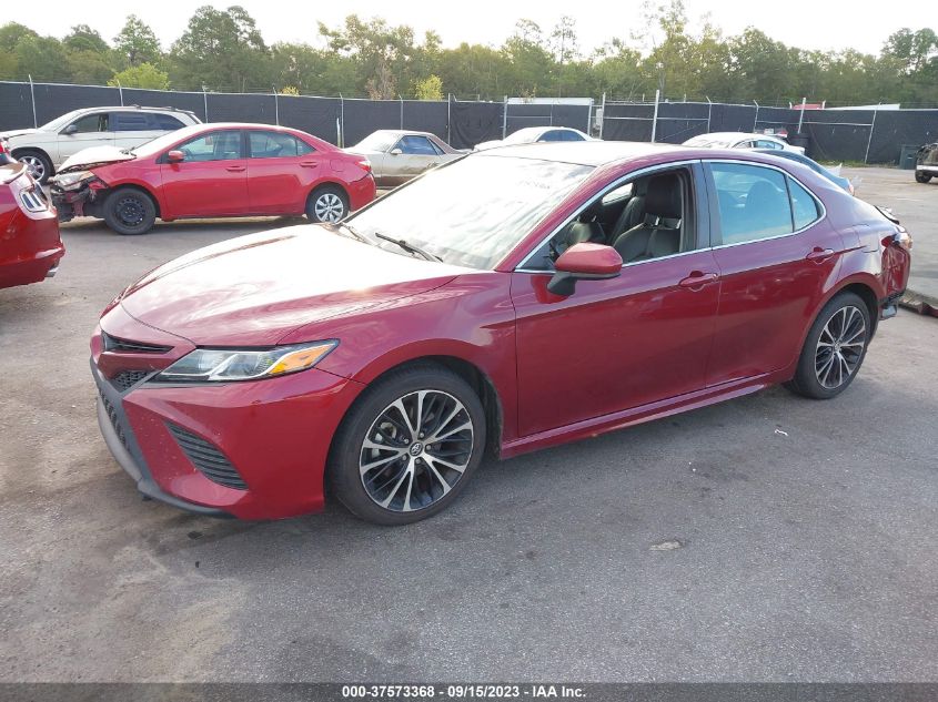 2018 TOYOTA CAMRY LE/SE/XLE/L - 4T1B11HK4JU592641