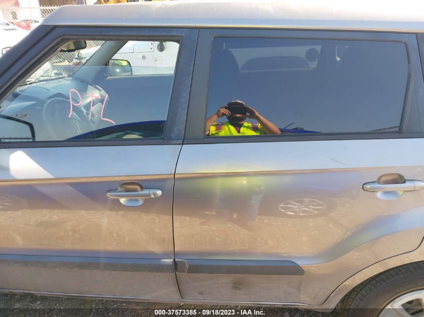 2013 KIA SOUL BASE - KNDJT2A55D7616405