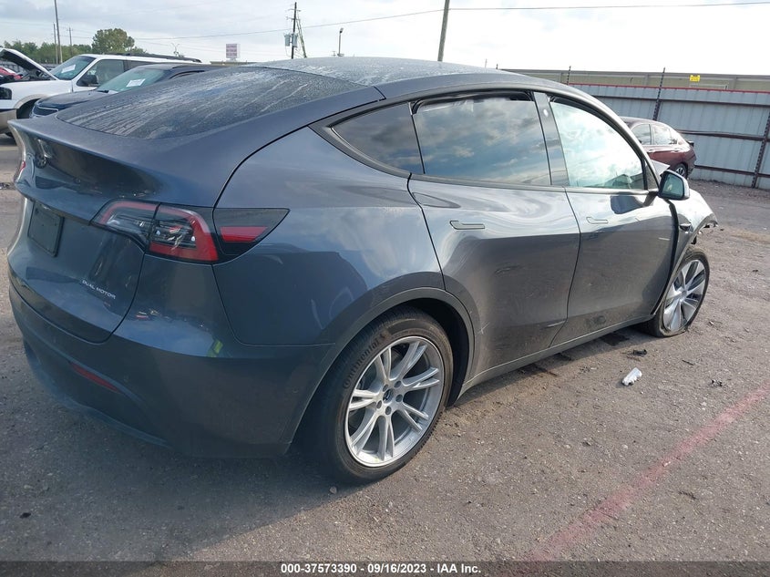 VIN 7SAYGDEE5NA003110 2022 TESLA MODEL Y LONG RANGE