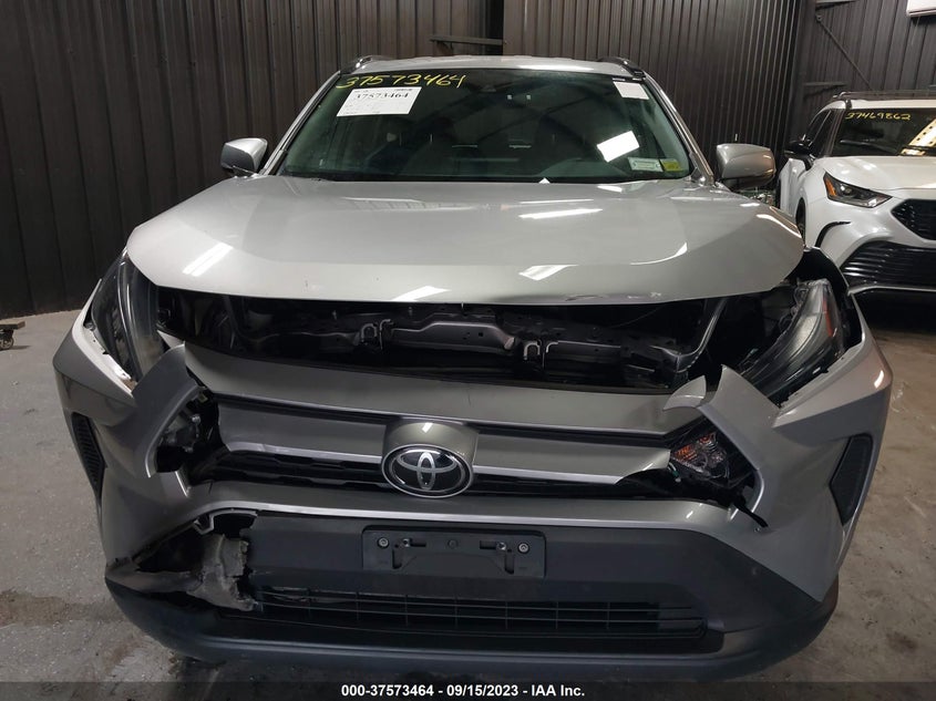 VIN 2T3G1RFV6LW131856 2020 TOYOTA RAV4 LE
