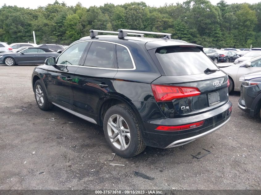 WA1BNAFY8J2087093 2018 AUDI Q5, photo no. 3