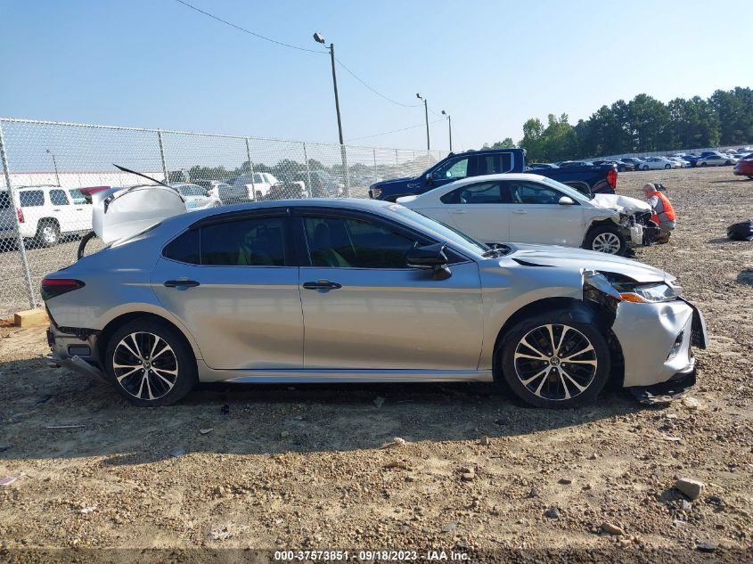 2018 TOYOTA CAMRY LE/SE/XLE/L - 4T1B11HKXJU110819