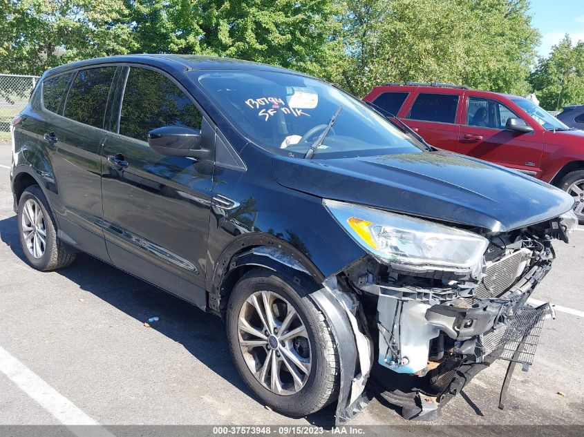 2017 FORD ESCAPE SE - 1FMCU9GD4HUC70752