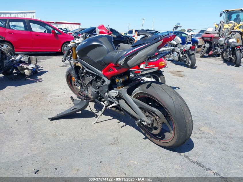 2016 TRIUMPH MOTORCYCLE DAYTONA 675R ABS SMTA02YK4GJ735818