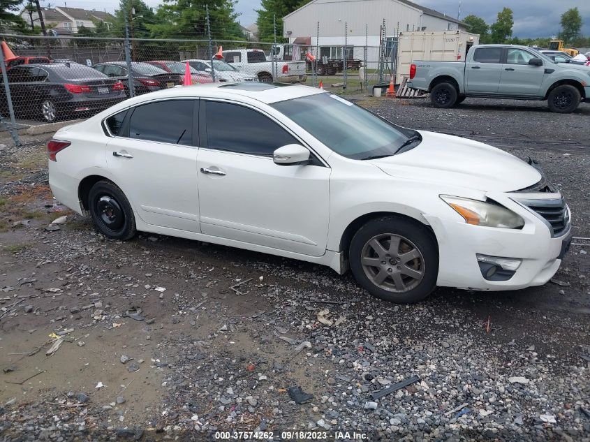 2015 NISSAN ALTIMA 2.5 SV - 1N4AL3APXFC463107