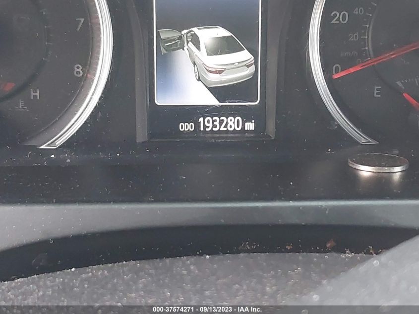 2017 TOYOTA CAMRY LE/XLE/SE/XSE - 4T1BF1FK1HU800084