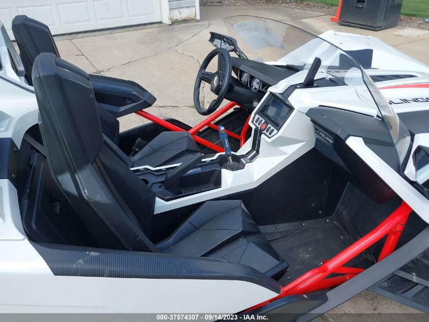2016 POLARIS SLINGSHOT 57XAAPFA4G7114098