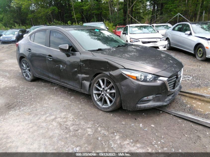 2018 MAZDA MAZDA3 4-DOOR - 3MZBN1V30JM174391