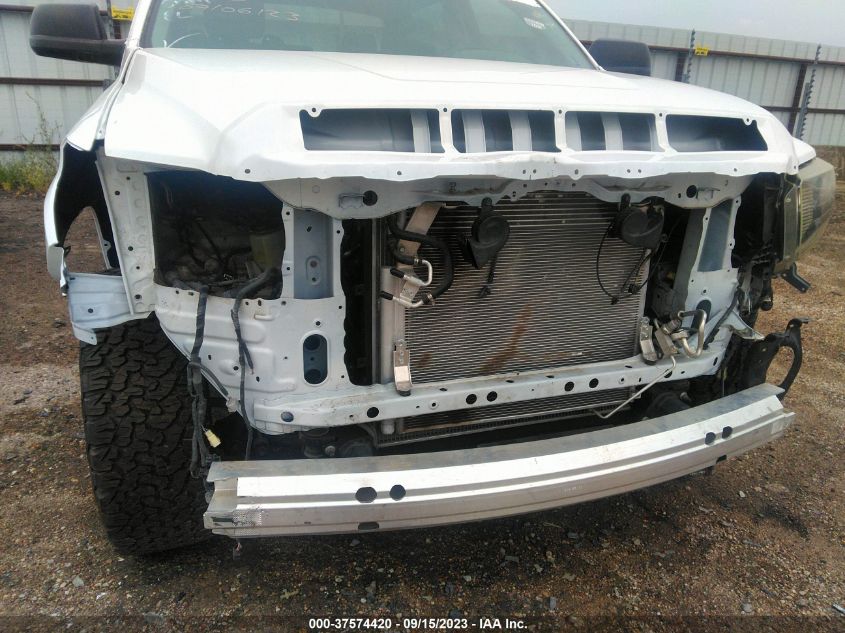2018 TOYOTA TUNDRA 2WD SR5 - 5TFEM5F19JX132075