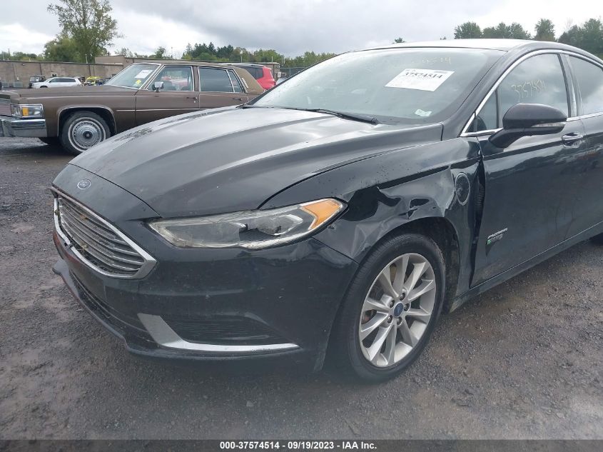 2018 FORD FUSION ENERGI SE - 3FA6P0PU0JR222205