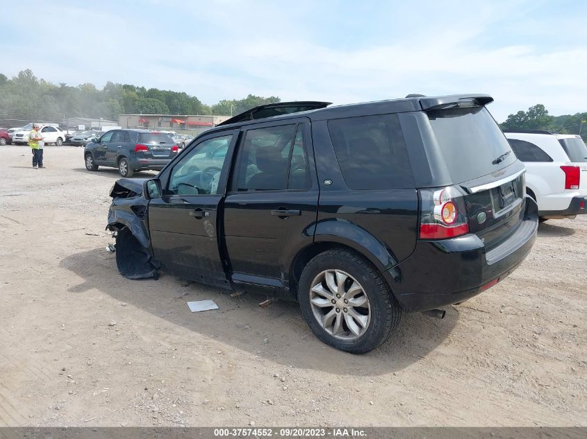 2015 LAND ROVER LR2 - SALFP2BG4FH428023