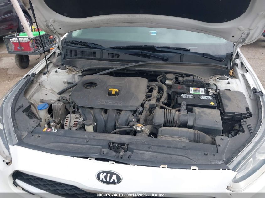 3KPF24AD2KE096303 Kia Forte LXS 10