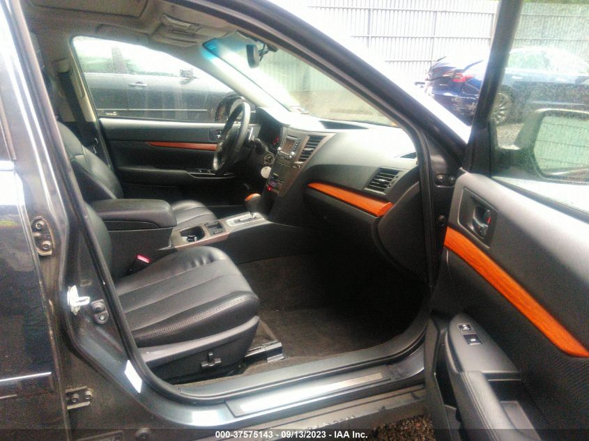 2013 SUBARU OUTBACK 3.6R LIMITED - 4S4BRDKC3D2261593