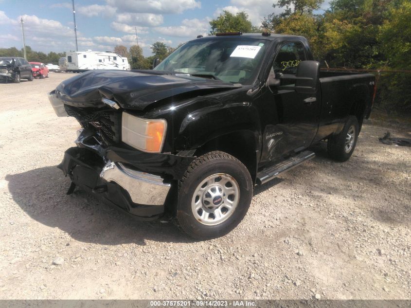2013 GMC SIERRA 2500HD WORK TRUCK - 1GT02ZCG0DF200080