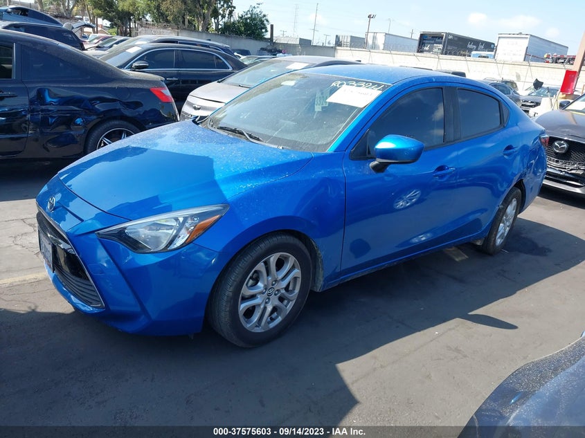VIN 3MYDLBYV9JY301010 2018 TOYOTA YARIS IA