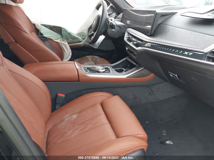 2024 BMW X7 XDRIVE40I 5UX23EM04R9S96431