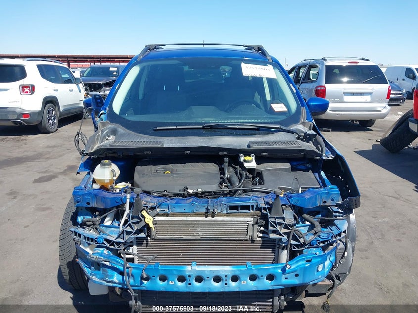 VIN 1FMCU0GD4JUA03337 2018 FORD ESCAPE SE