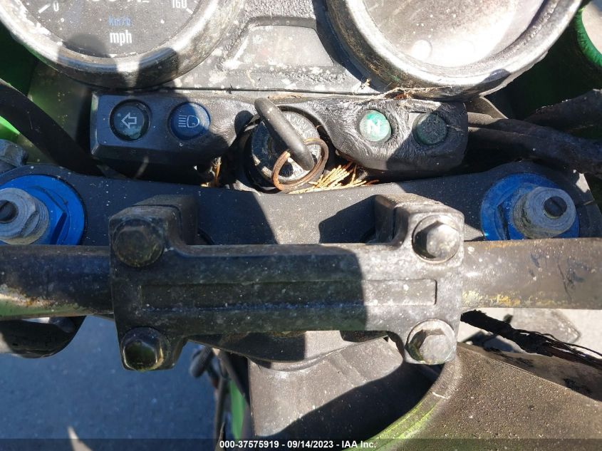 2000 KAWASAKI ZR1100 C JKAZRBC11YA038043
