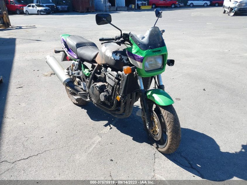 2000 KAWASAKI ZR1100 C - JKAZRBC11YA038043