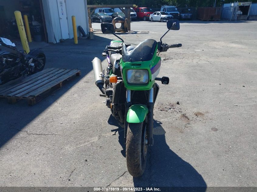 2000 KAWASAKI ZR1100 C JKAZRBC11YA038043