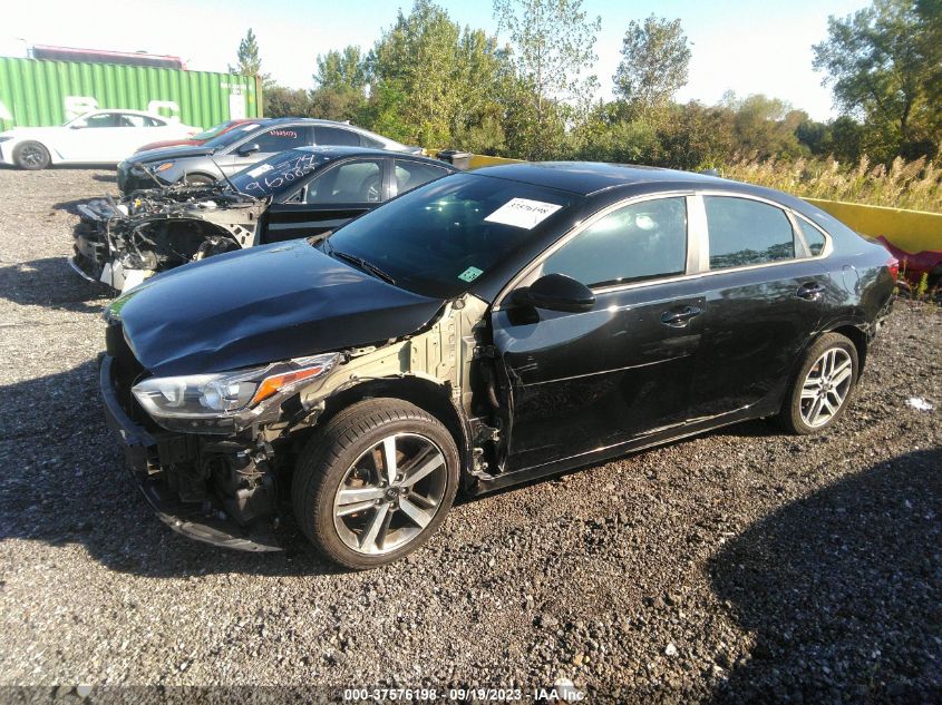 3KPF34AD8KE046504 Kia Forte GT LINE/S 2