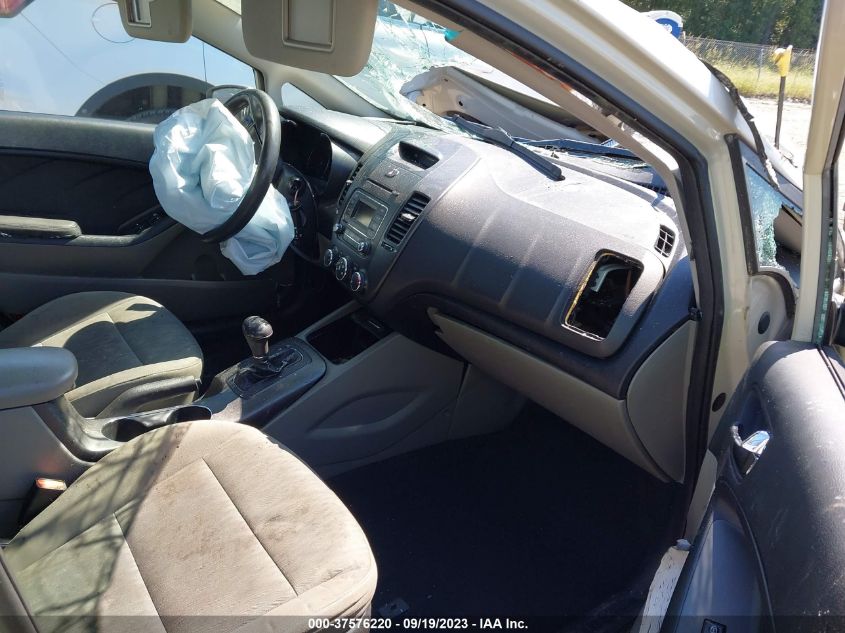2015 KIA FORTE LX - KNAFK4A64F5295689