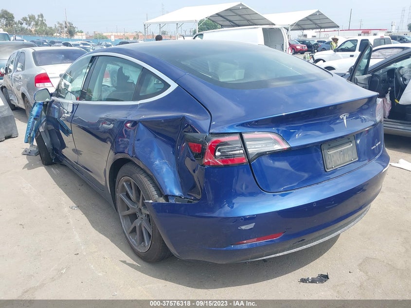 VIN 5YJ3E1EBXLF711063 2020 TESLA MODEL 3