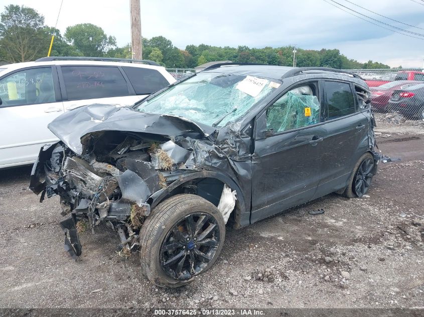 2018 FORD ESCAPE SE - 1FMCU9GD5JUC58194