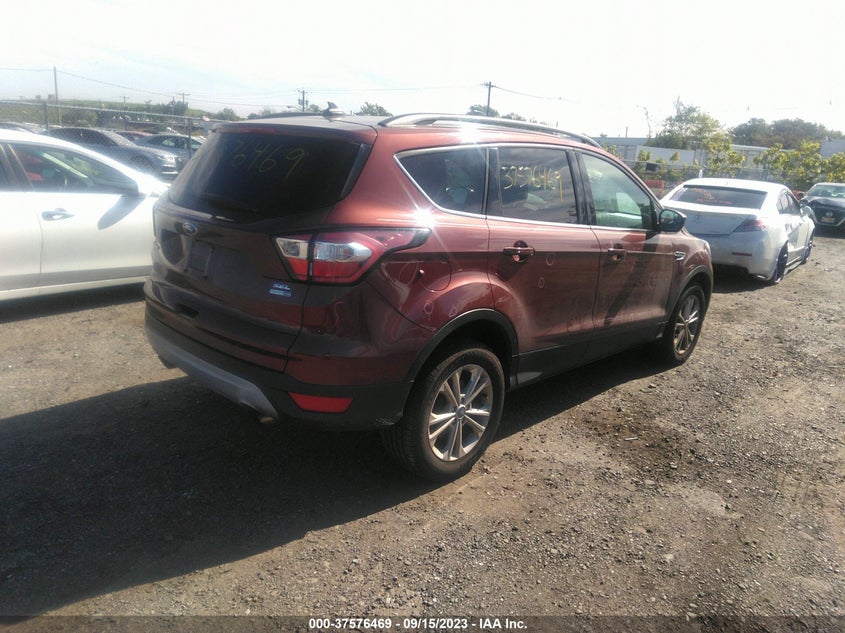 VIN 1FMCU9HD2JUC33378 2018 FORD ESCAPE SEL