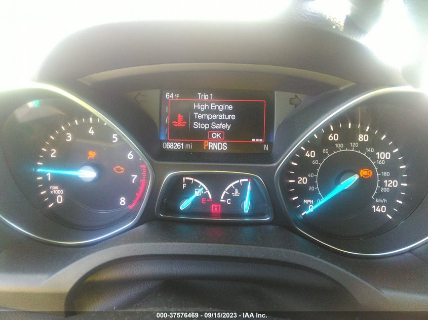VIN 1FMCU9HD2JUC33378 2018 FORD ESCAPE SEL