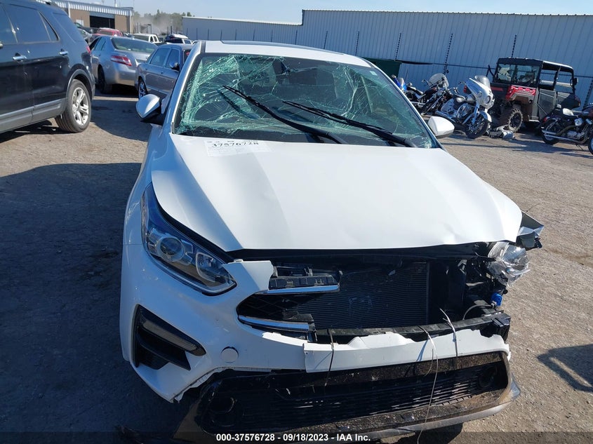 VIN 3KPF54AD4ME415548 2021 KIA FORTE EX
