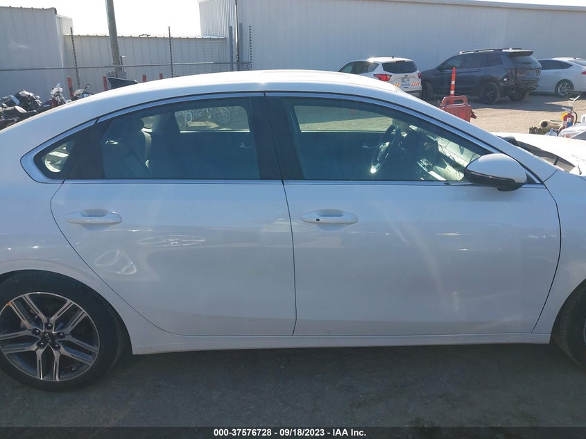 VIN 3KPF54AD4ME415548 2021 KIA FORTE EX