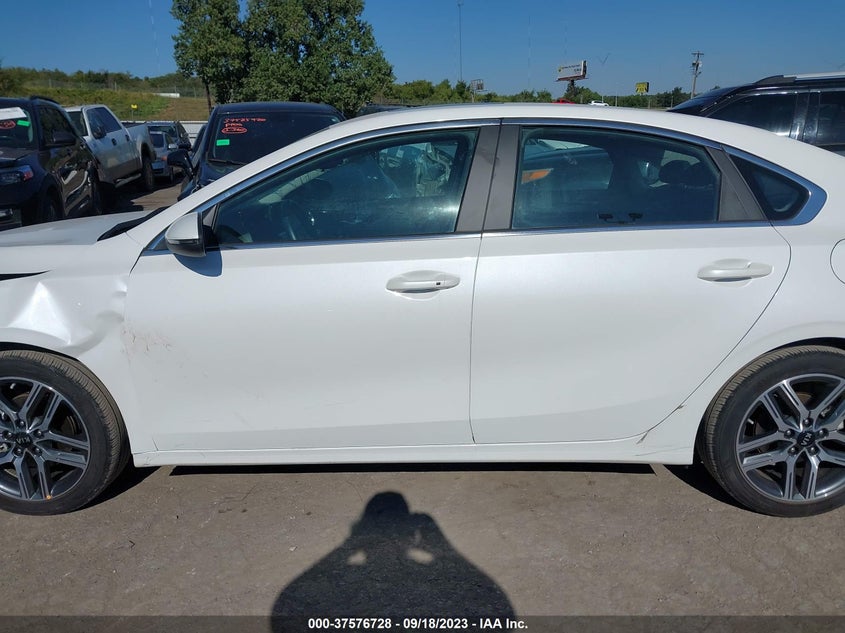 VIN 3KPF54AD4ME415548 2021 KIA FORTE EX