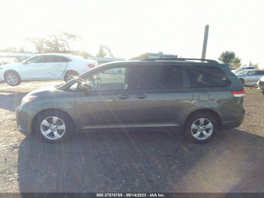 2013 TOYOTA SIENNA LE - 5TDKK3DC6DS342824