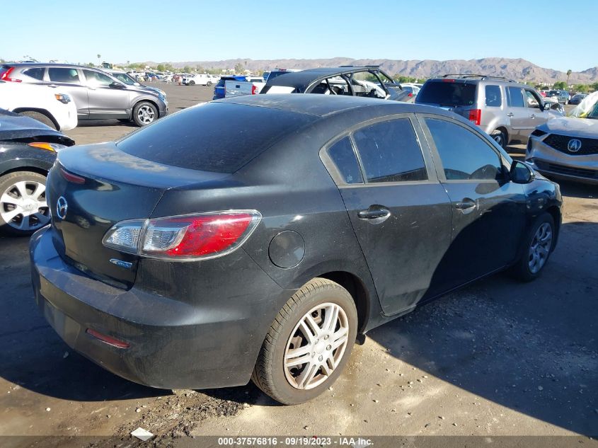 2013 MAZDA MAZDA3 I SPORT - JM1BL1UP4D1827366
