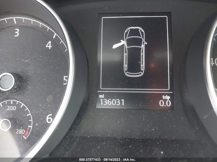 2015 VOLKSWAGEN GOLF SPORTWAGEN TDI S - 3VWCA7AUXFM519404