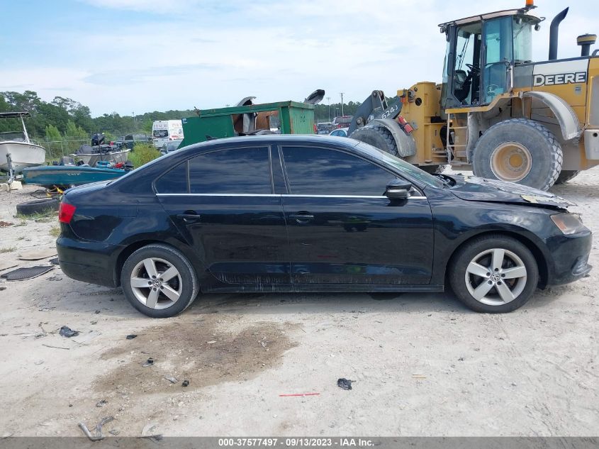 2013 VOLKSWAGEN JETTA SEDAN TDI - 3VW3L7AJXDM363006