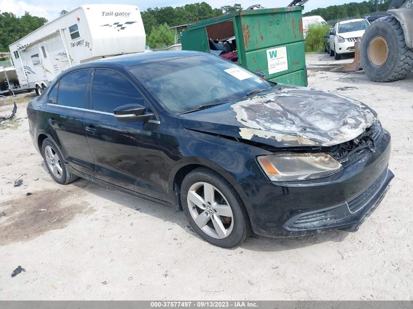 2013 VOLKSWAGEN JETTA SEDAN TDI - 3VW3L7AJXDM363006