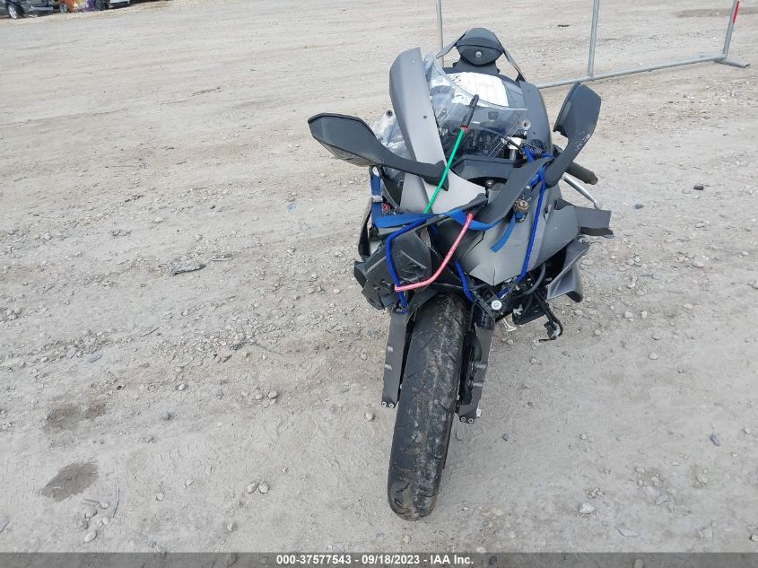 2016 YAMAHA YZFR1S JYARN42E9GA000121