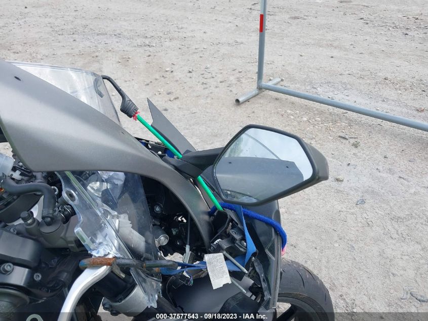 2016 YAMAHA YZFR1S JYARN42E9GA000121