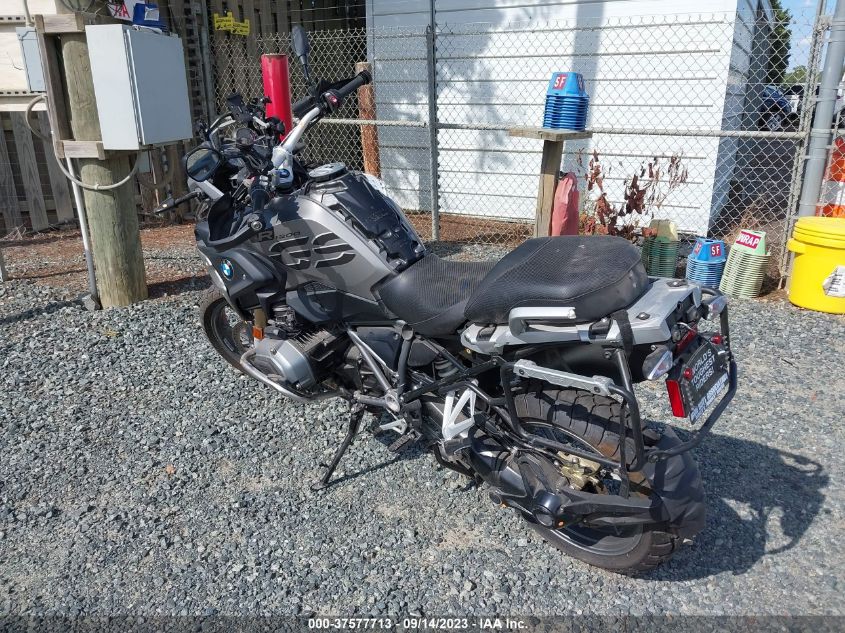 2017 BMW R1200 GS WB10A6104HZ656172
